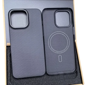 Carbon fiber lightweight anti drop protective cover phone case for iPhone 16/15