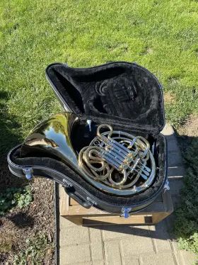 H711L ACCENT Double French Horn Holton Mouthpiece