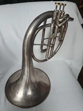 30105 AMERICAN STANDARD Mellophone Hn