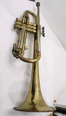 205257 BACH Trumpet Keys Accents