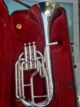 BE950 BESSON Alto Horn Sovereing Detalles Uso Trae Estuche