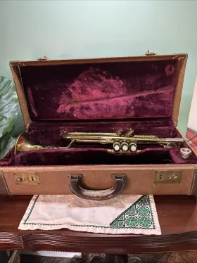 42988 BLESSING Standard Elkhart Trumpet