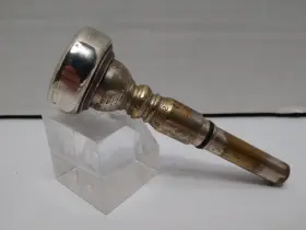 1ES-692 BOB REEVES Trumpet Mouthpiece