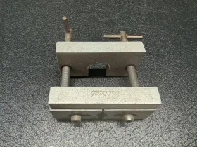 5366 BOBCAT Mouthpiece Puller
