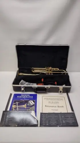 706824 BUNDY Student Trumpet