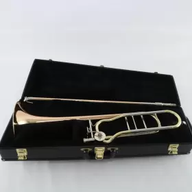 88HCL C.G. CONN Ftlindbergft Trombone Box