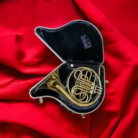 N56291 C.G. CONN Cg Single French Horn Great Player #3