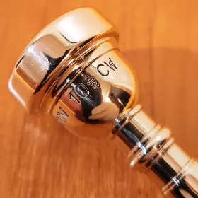 17010HCW CONN Cw Trumpet Mouthpiece Umi Rim Lausmann