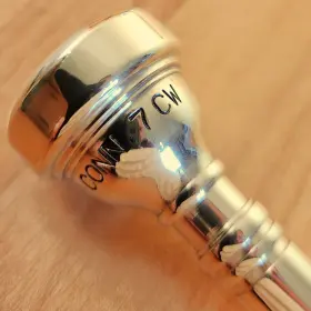 1747CW CONN Cornet Mouthpiece Semi Rim Lausmann