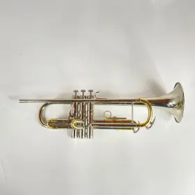 210000036890 CONN Connstellation Cornet