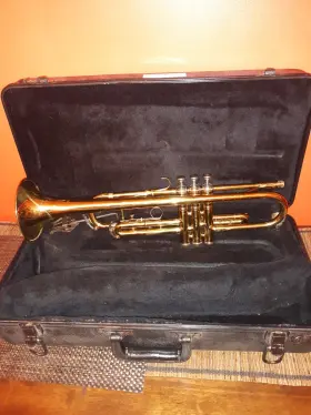 804600868394 CONN Trumpet #3