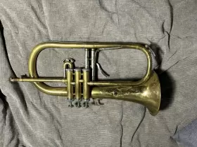 YO12 COUESNON Flugelhorn Laquered #2