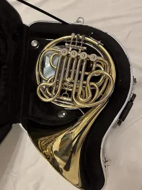 EFH463 EASTMAN Student Double French Horn Demo