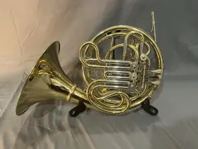 EFH682D EASTMAN Double French Horn