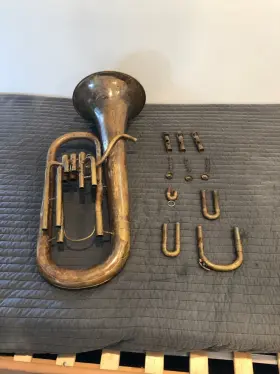 104486 ELKHART Conn Baritone Horn Playing #3