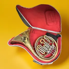 02369 GETZEN Elkhorn Compensating French Horn