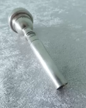 12FL GIARDINELLI Flugelhorn Mouthpiece Silverplated #2