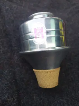 722052 HARMON Trumpet Mute