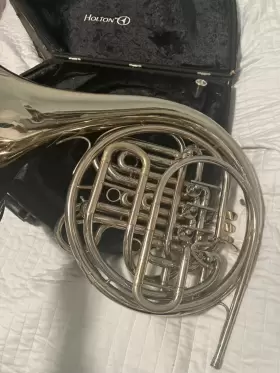 H179 HOLTON Farkas Double Horn #2