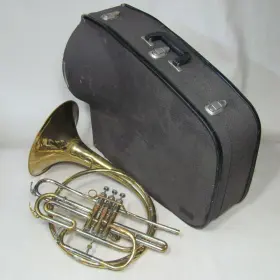 MH101 HOLTON Marching Mellophone Elkhorn Oh Cosmetic Issues