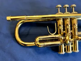 T-101B HOLTON Symphony Trumpet Bach Clone #2