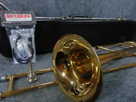 TB602 HOLTON Trombone Play Mouthpiece Care Student Kit