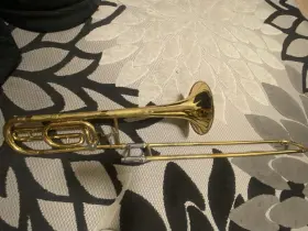 TR1585 HOLTON Tenor Trombone Trigger