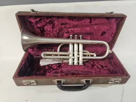 204446 HORTON Holton Collegiate Cornet