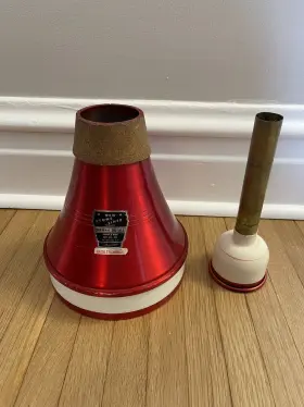 XHBM189 HUMES AND BERG Bass Trombone Wah Du Mute