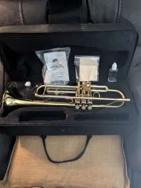 TR-430-7019 JEAN PAUL USA Trumpet