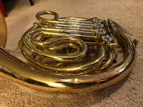 CH-800 JUPITER Carnegie Double French Horn Leaf Etching