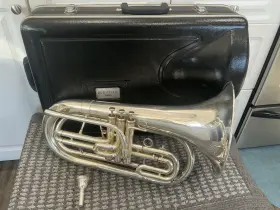 JBR1101M JUPITER Marching Baritone Need
