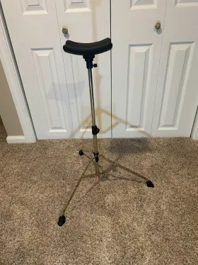 210000024953 K-M Tuba Sitting Performer Stand Standard #2