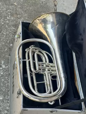 1122 KING Marching French Horn #2