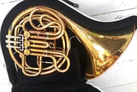 2269 KING Double French Horn