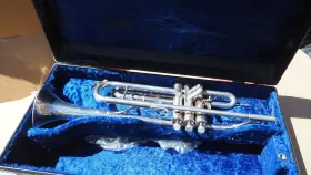 537306 KING Flair Trumpet Musical