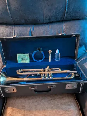 76981 LA MONTE Superior Trumpet
