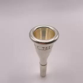 210000035261 LASKEY French Horn