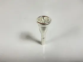 210000039492 LASKEY French Horn