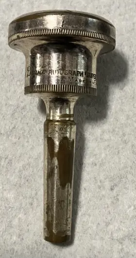 SC24 LEW DAVIS Autograph Cushion Rim Trombone Mouthpiece