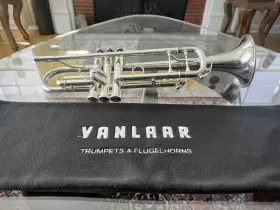 5598 VAN LAAR Flat Trumpet Plate