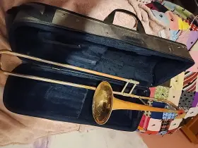 62574 VINCENT BACH Trombone