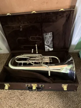 W5175 WILSON Ta Compensating Euphonium