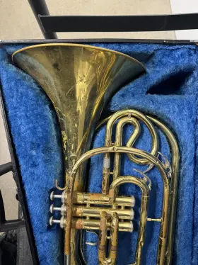 302M YAMAHA Marching French Horn Mellophone