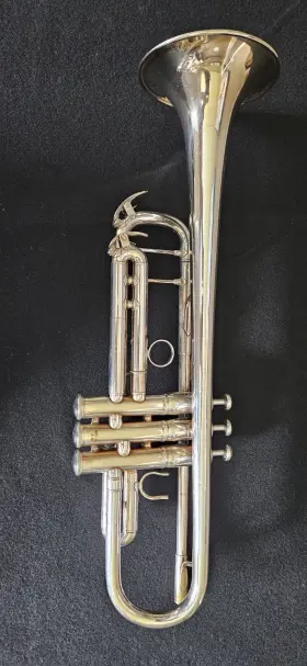 YTR8345G YAMAHA First Xeno Trumpet